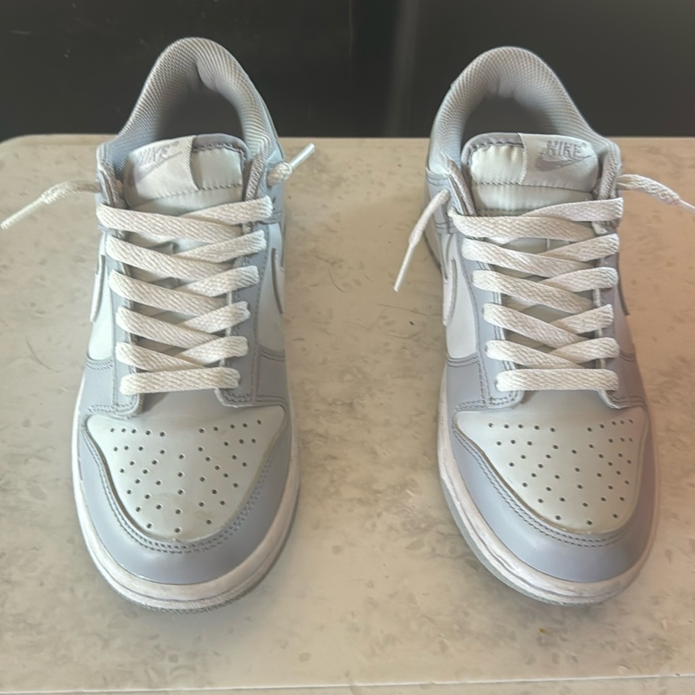 5.5 Niki shoes, gently used have the original box. Open to offers.